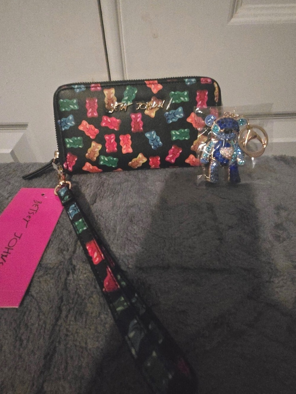 Betsey Johnson Black Gummy Bear Print Wristlet Wallet with Bear Keychain nwt